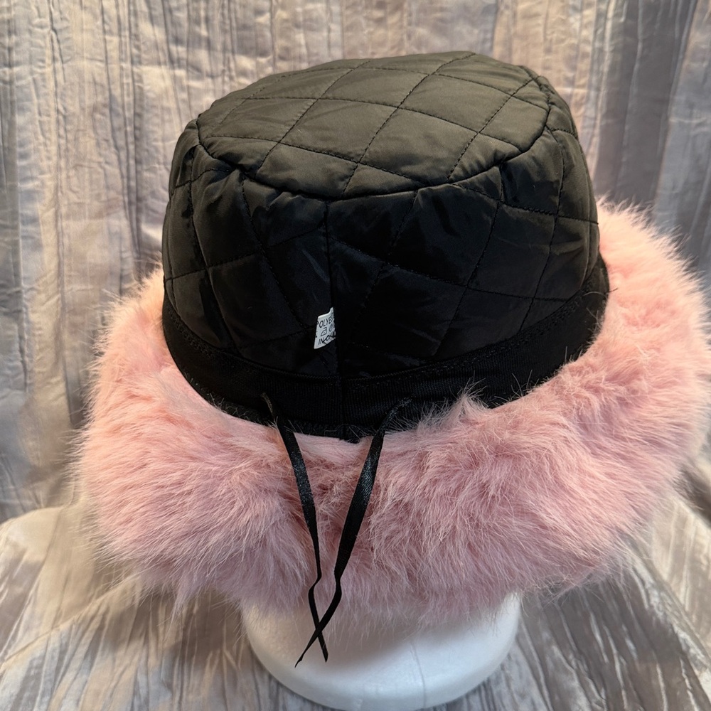Elegant Pink Faux Fur Hat - Picture 10 of 10